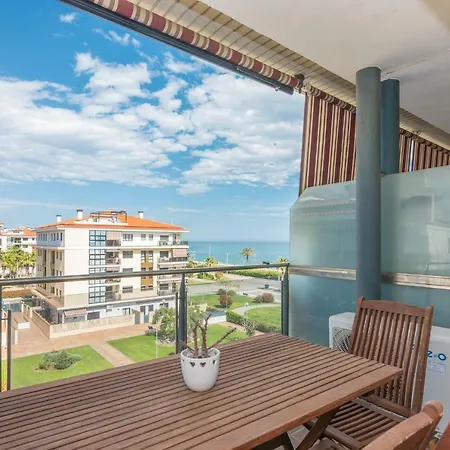 Homeholidaysrentals Escapade Pineda de Mar