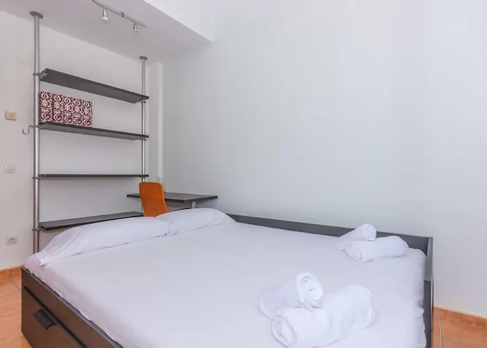 Homeholidaysrentals Escapade Pineda de Mar