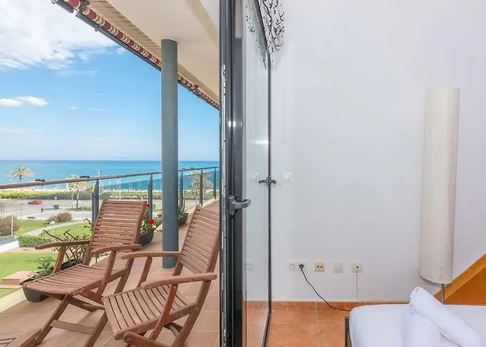 Homeholidaysrentals Escapade Pineda de Mar